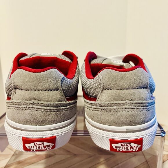 VANS Caldrone Suede Mesh Charcoal Red Sneakers Youth 6 Classic Stylish Shoes - Picture 5 of 7